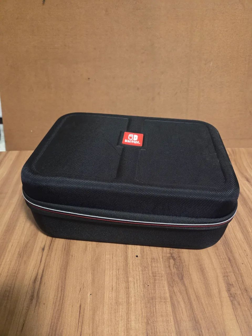 Nintendo Switch case dura