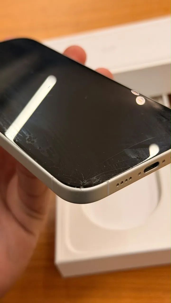 IPHONE 16 PULS 256GB - Foto 3