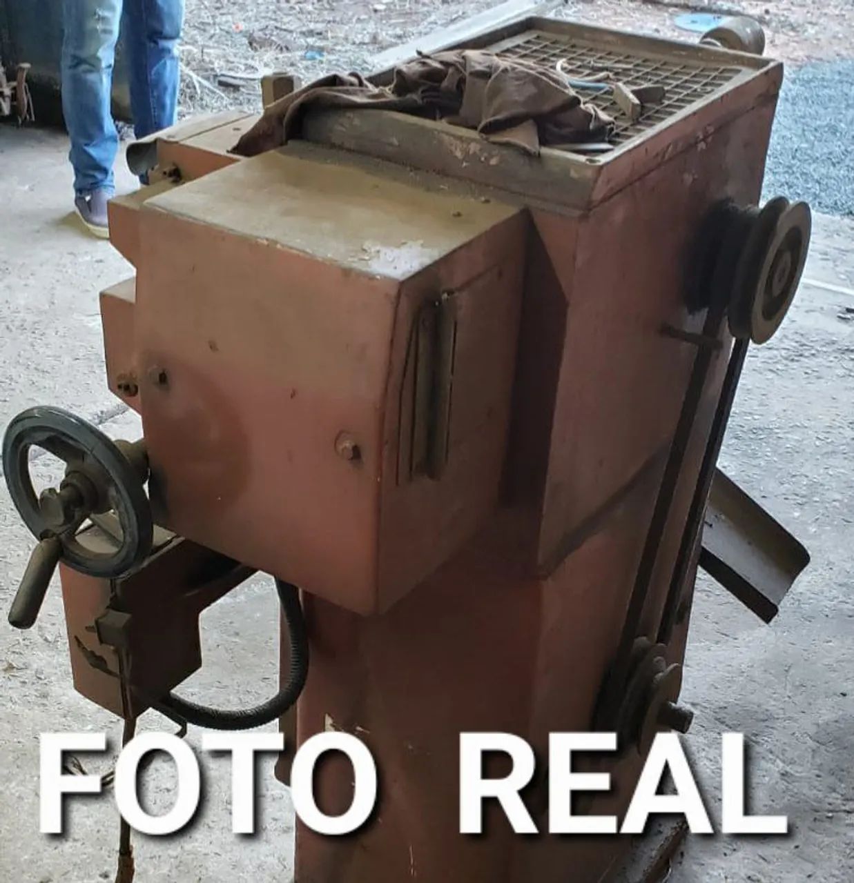 RETIFICA DE TAMBOR E DISCO DE FREIO USADA PARA USO EM CARROS , UTILITÁRIOS E CAMINHÕES  - Foto 3