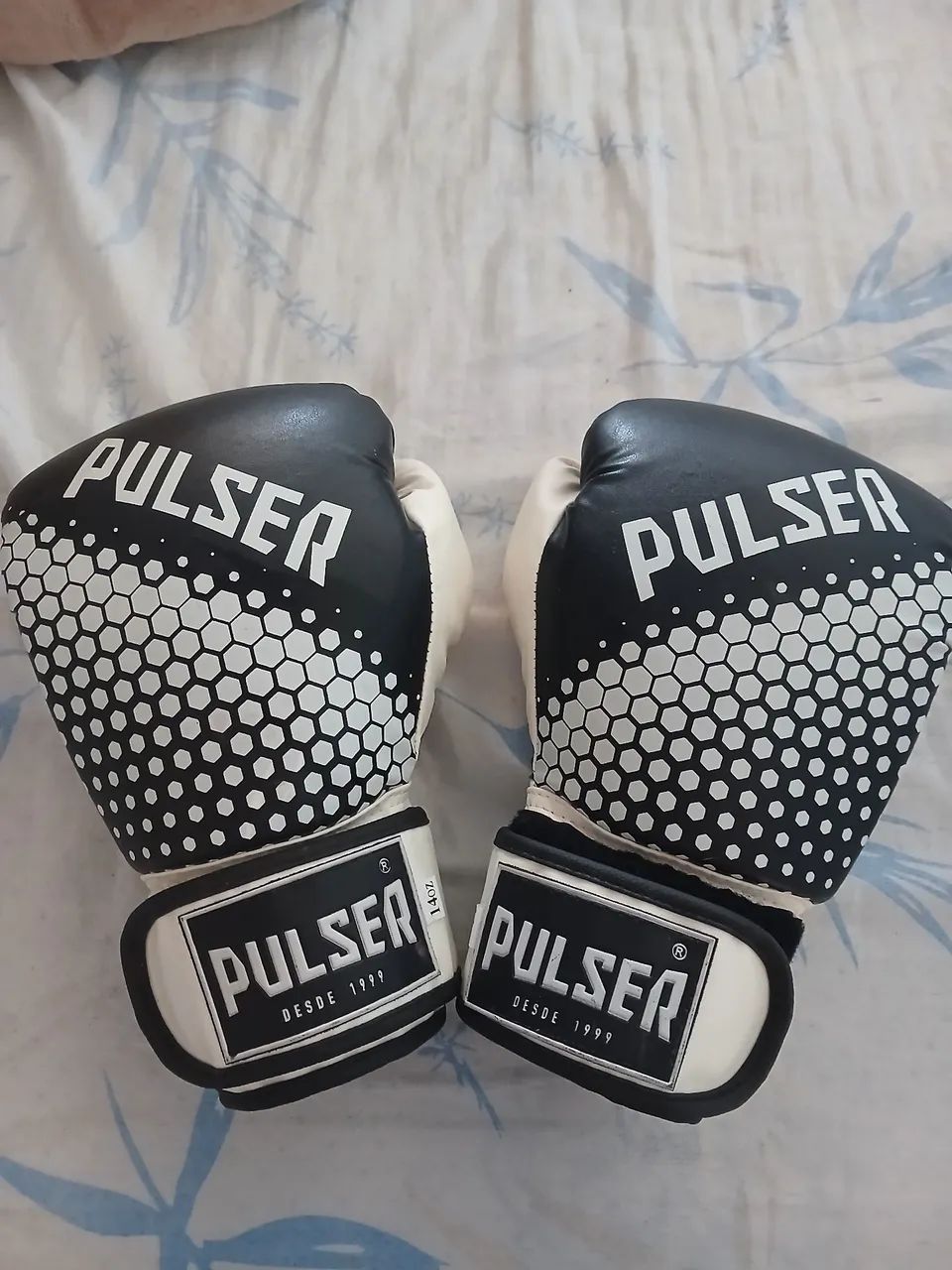 Luva pulser 14oz bem conservada - Foto 2