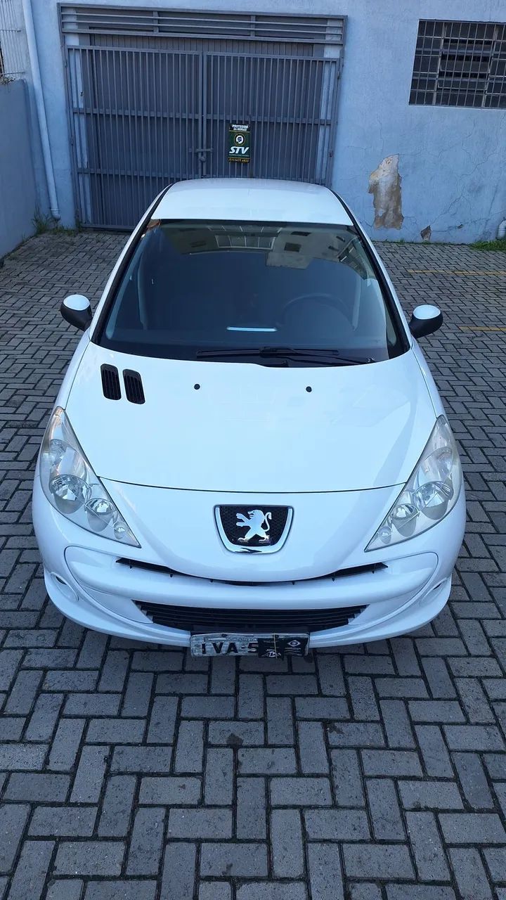 Peugeot 207 207 Sedan Allure 1.4 Flex 8v 4p 2014