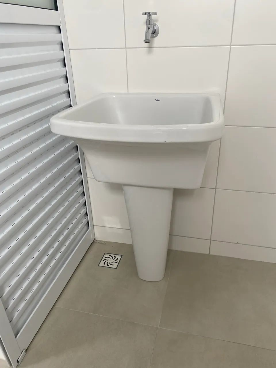 Tanque cerâmica Celite 48x53 - Foto 3