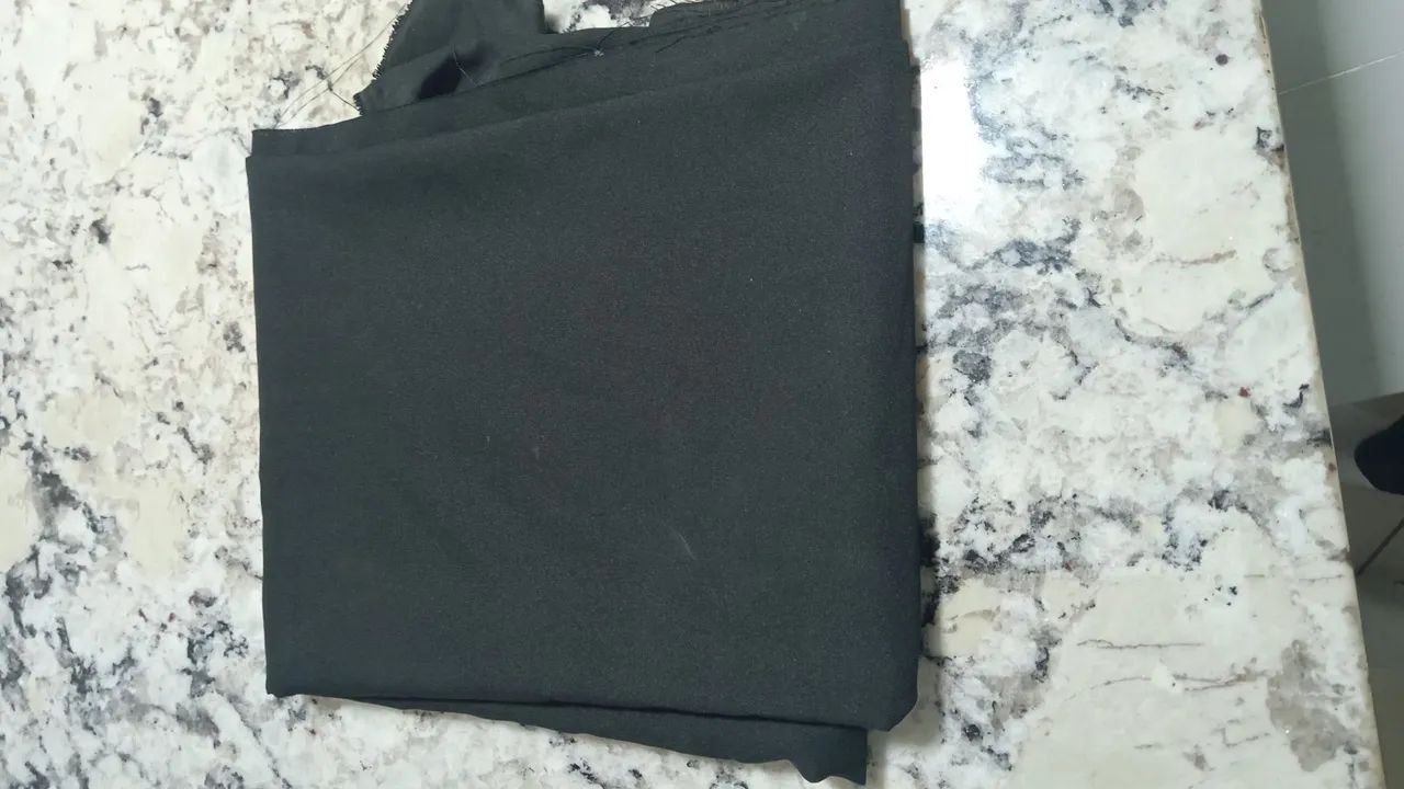 Tecido Oxford preto 
