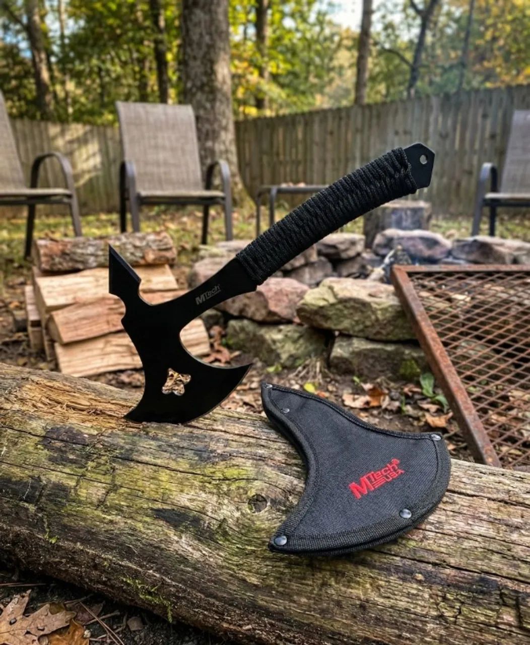 Machadinho Tomahawk Tático MTech USA - Aço Inox, Cabo Paracord + Bainha