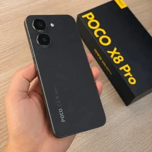 POCO X8 PRO LACRADO COM GARANTIA ?