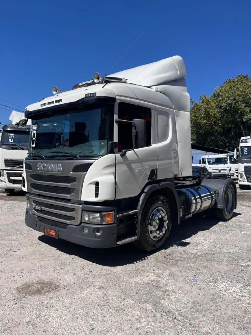 Scania P360 2013 4x2  - Foto 2
