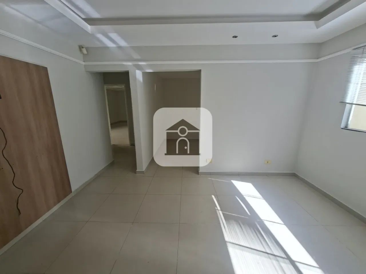 Casa para locação no bairro Saraiva
