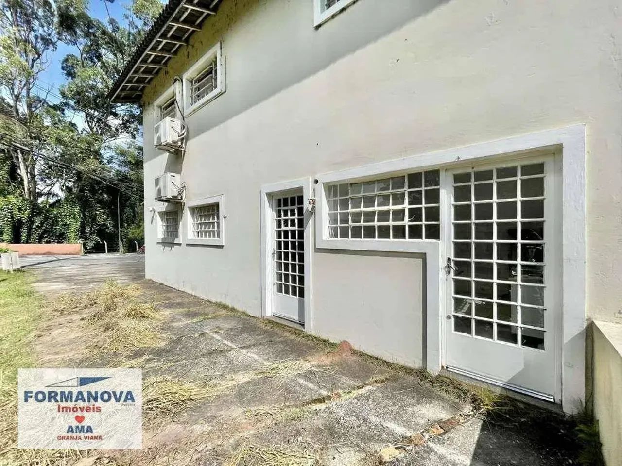 Casa Comercial à venda na Granja Viana. OPORTUNIDADE!! - Foto 5