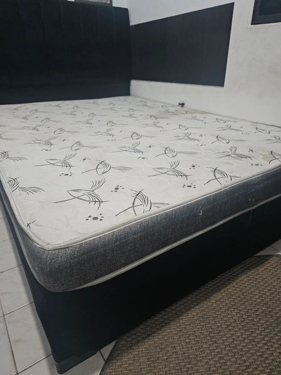 Cama box casal com colchão
