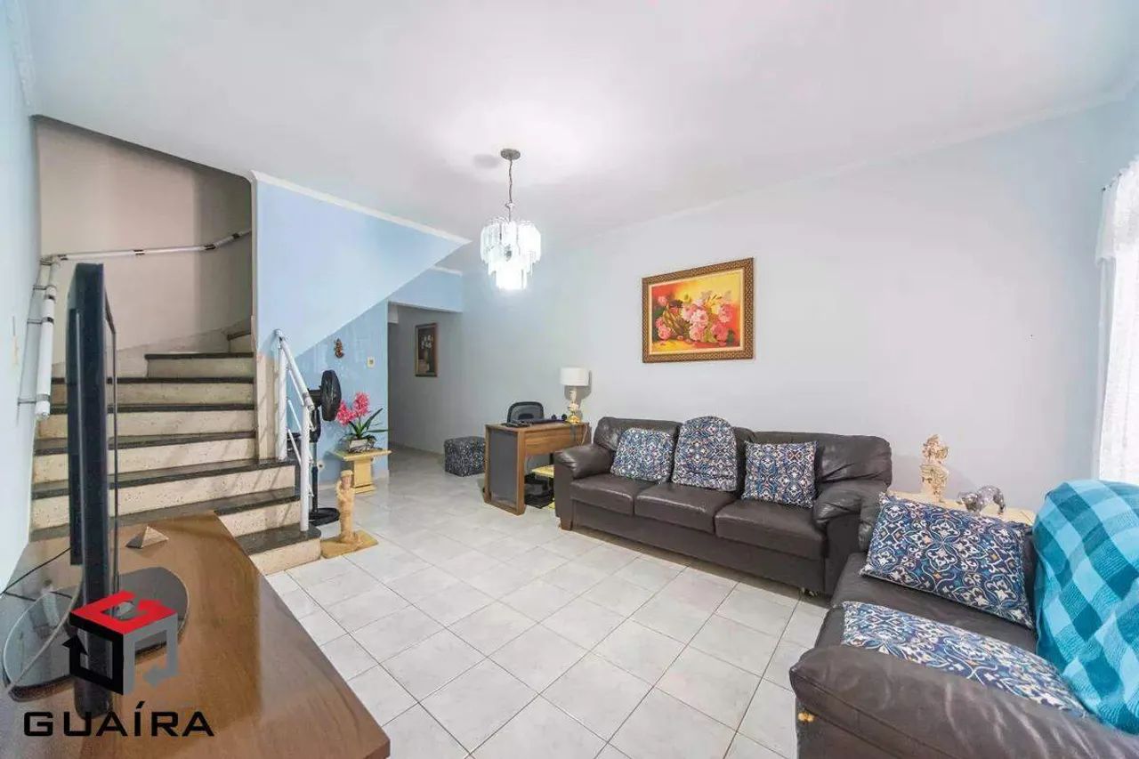 Sobrado à venda 2 quartos 2 vagas Scarpelli - Santo André - SP