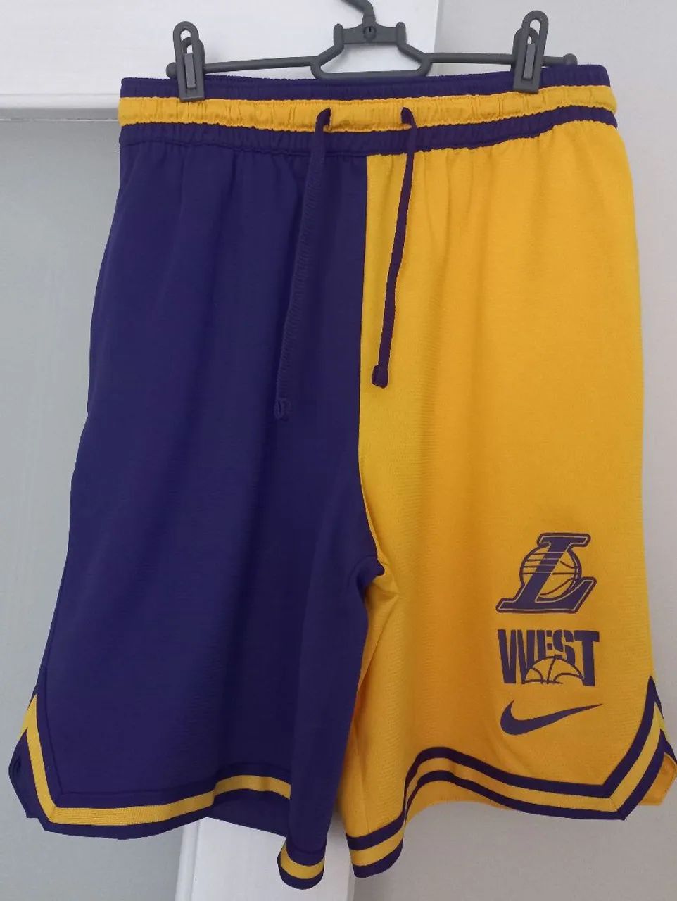 BERMUDA NIKE LAKERS ORIGINAL