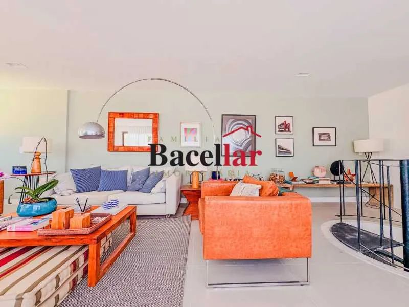 Apartamento : / Residencial / Tijuca