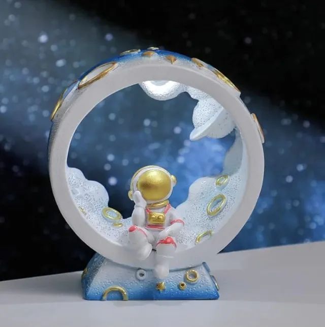 Mini luminária astronauta nova - Foto 2