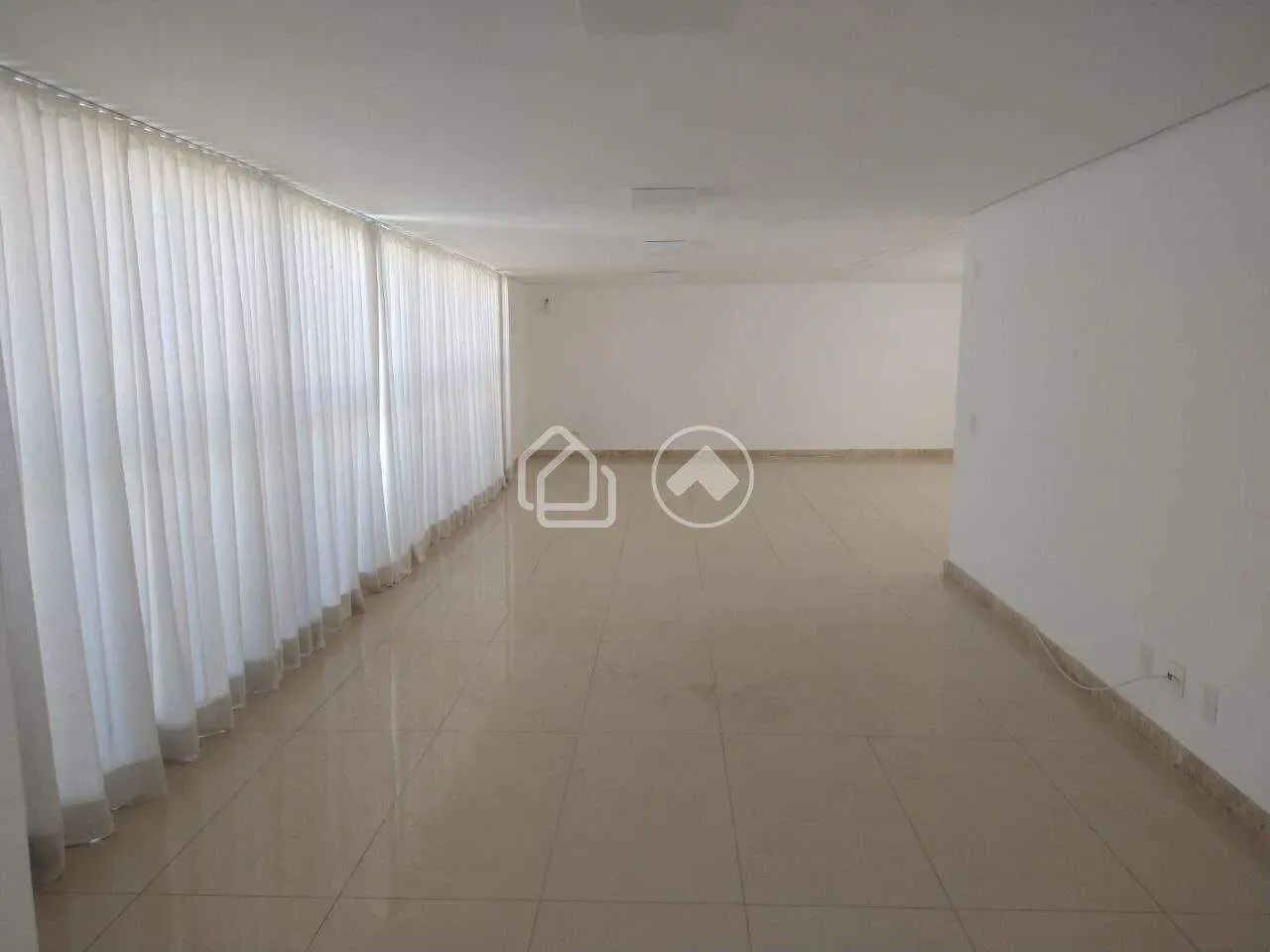 CASA COM ELEVADOR NO MANGABEIRAS ALUGUEL LUXO TOTAL - Foto 5