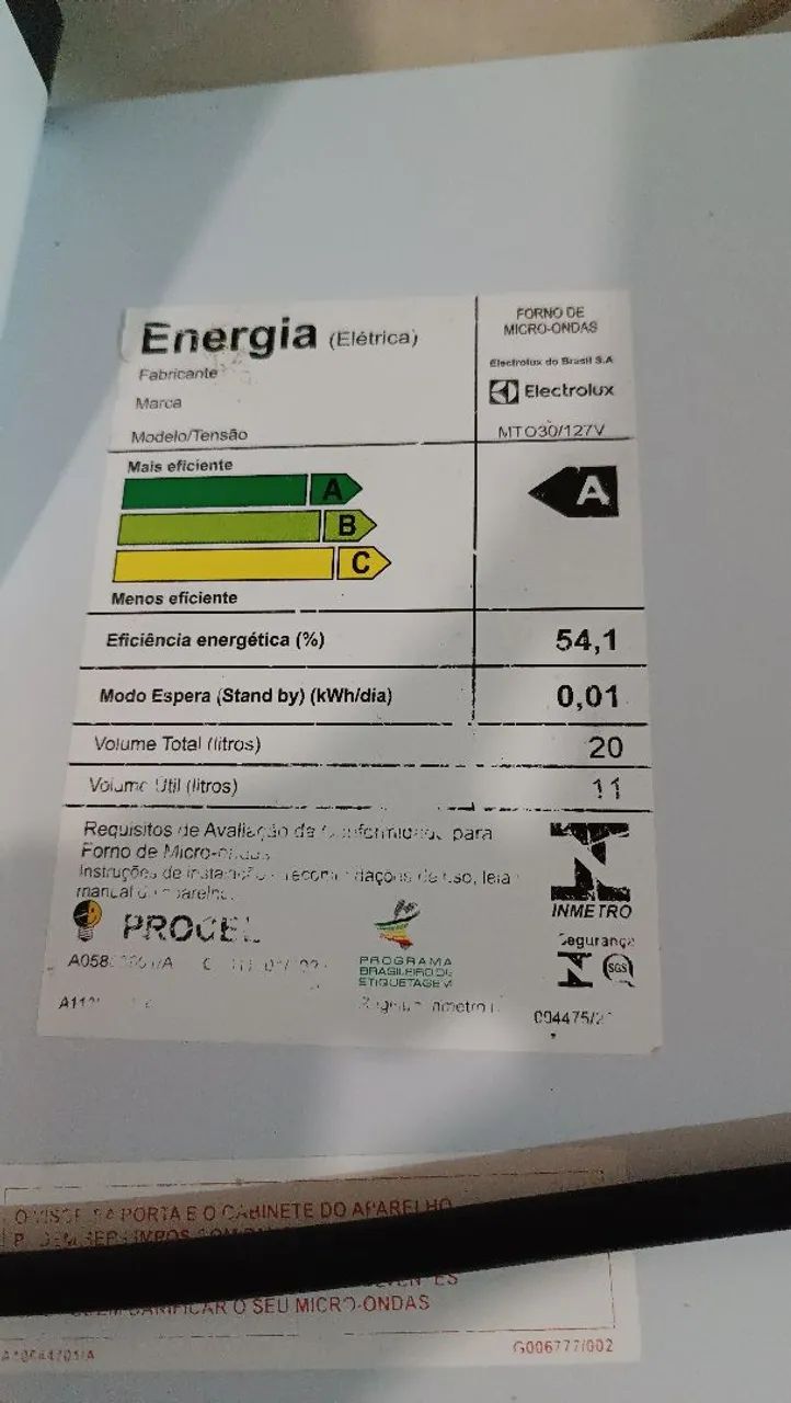 O micro-ondas Electrolux MTO30 - Foto 5