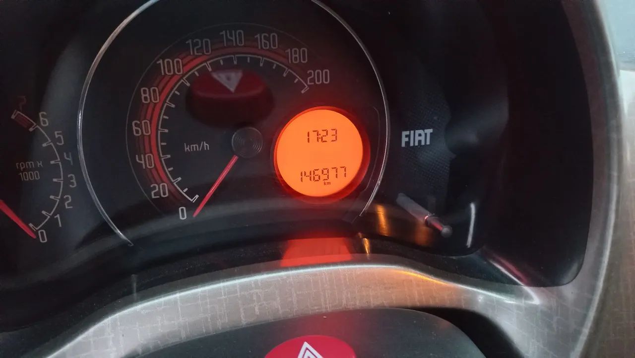 Fiat Uno WAY 1.0 EVO Fire Flex 8V 5P 2011 - Foto 5