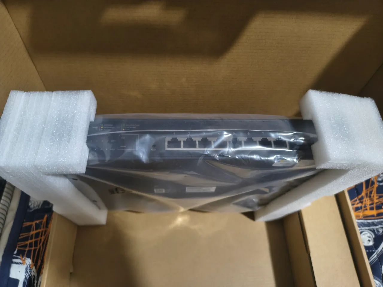 SWITCH PEOE GIGANTY TP LINK - Foto 4