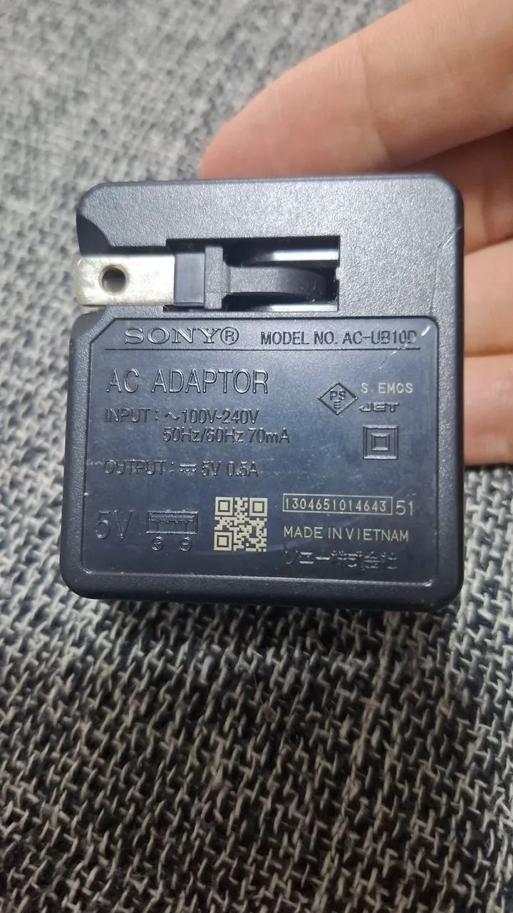 Carregador Sony AC- UB10D  - Foto 2