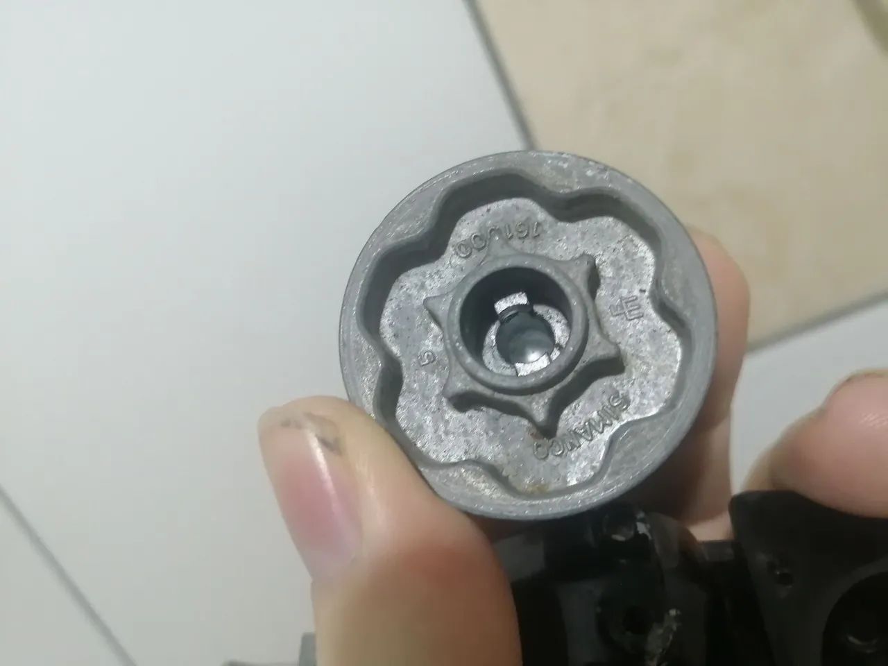 Item antigo de máquina de costura - Foto 5