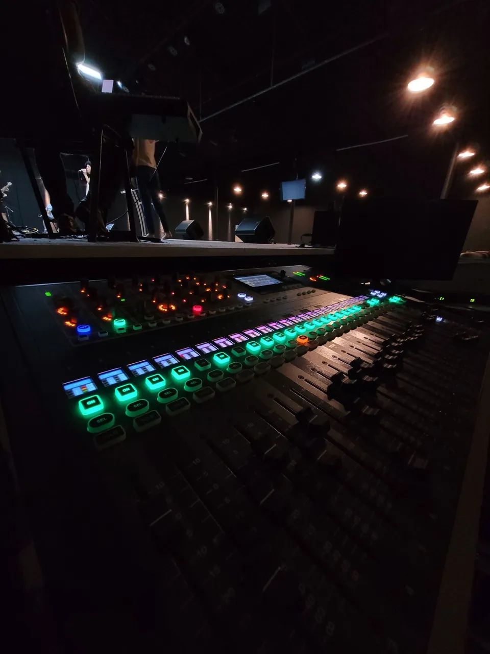 Soundcraft Si Impact Profissional - Excelente Estado - R$ 18.000 - Foto 2
