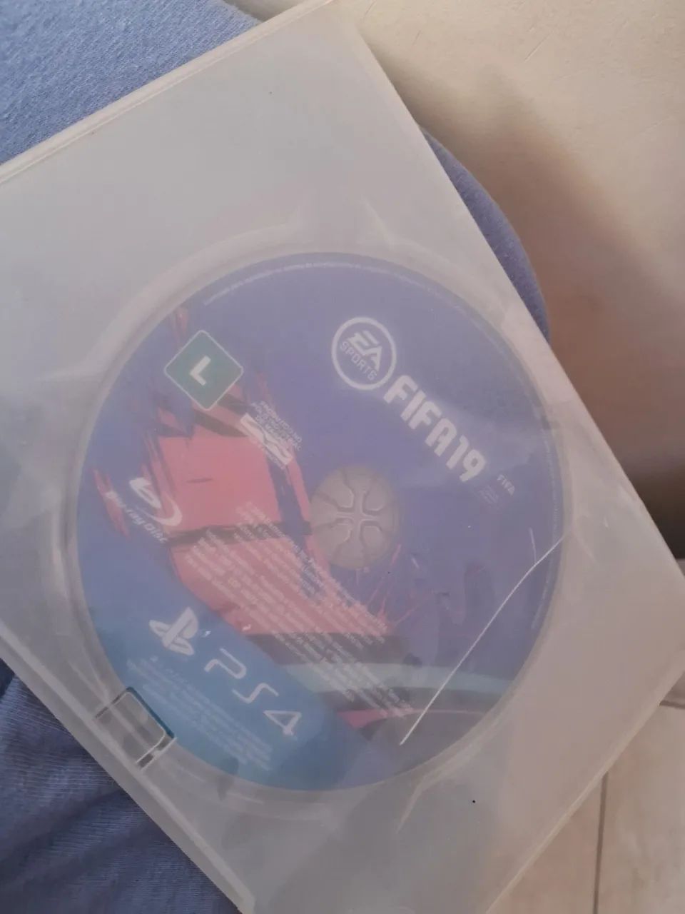 VENDO FIFA 19 PS4