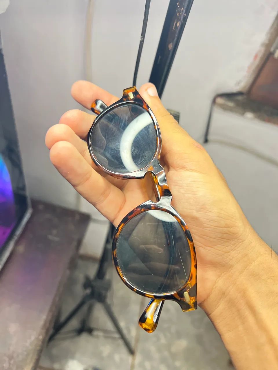 ? Óculos de Sol Novos - Masculino e Feminino