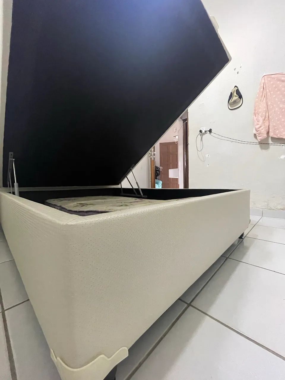 Cama Casal + Baú  - Foto 4
