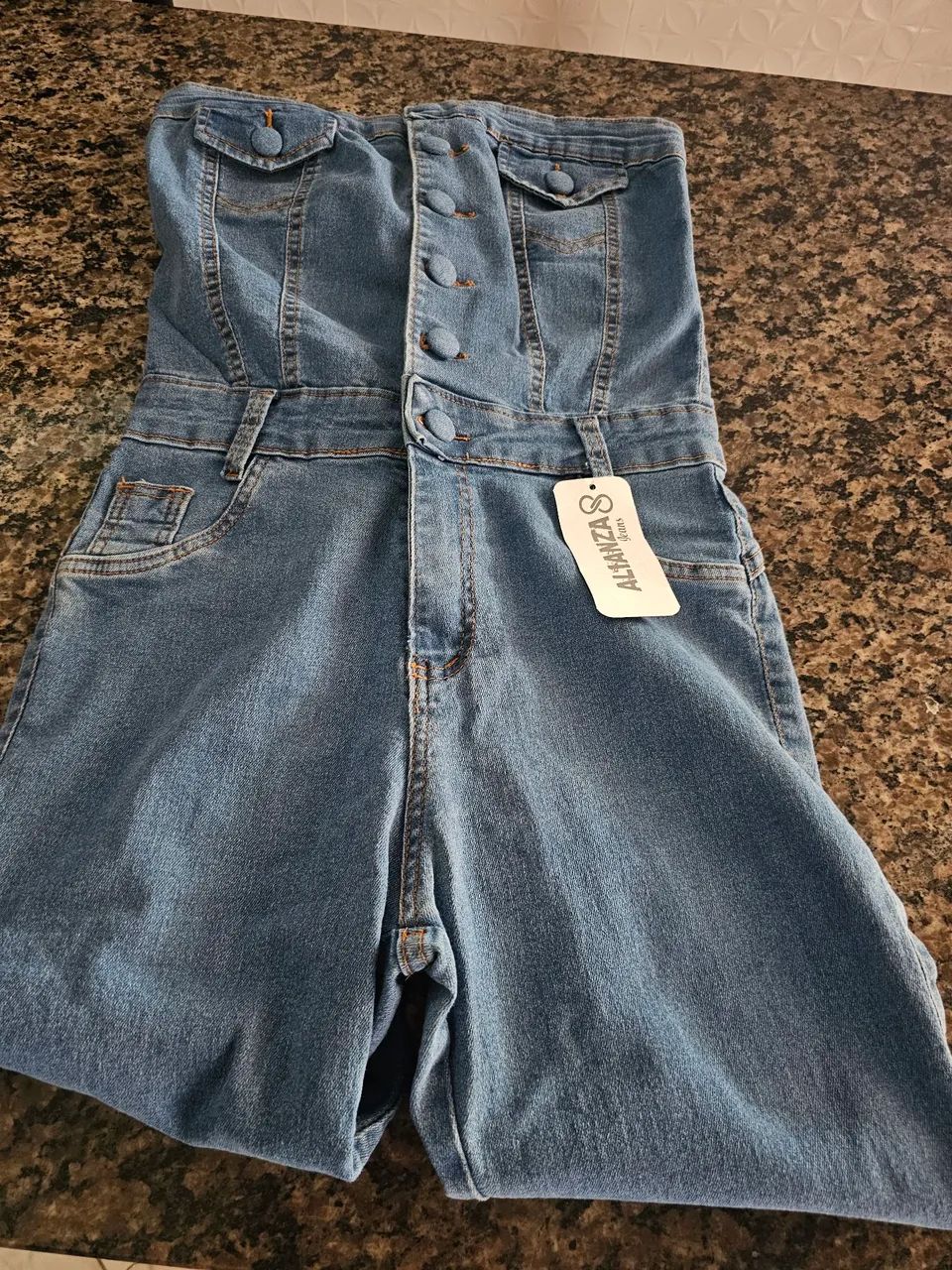 Macacão Jeans c/ lycra tomara que caia  - Foto 4