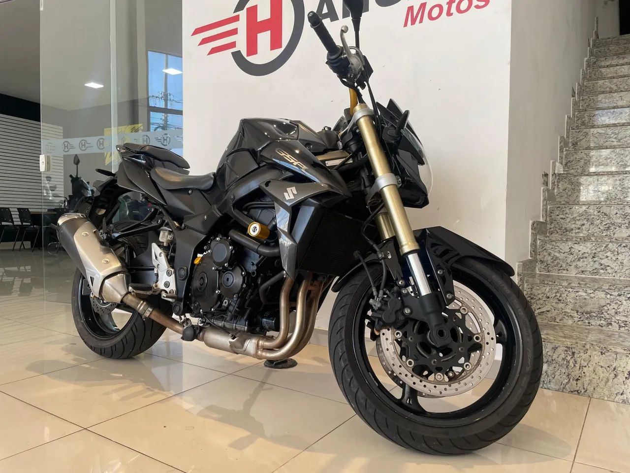 Suzuki Gsr 750 2014 - Foto 3