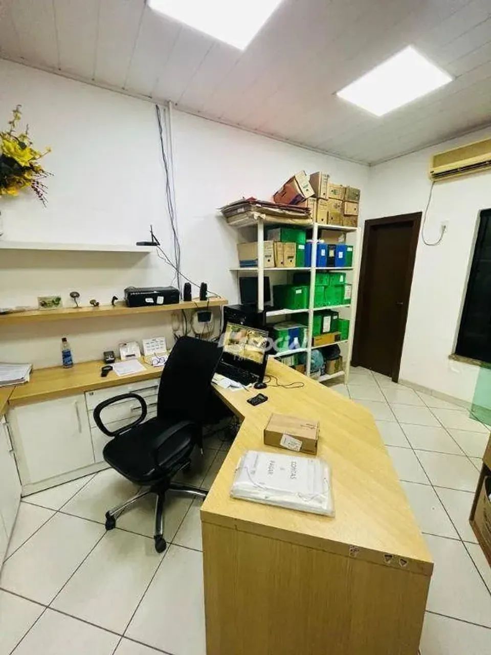 Excelente ponto comercial com ótimo acabamento e espaço interno em localização Super Privi - Foto 5