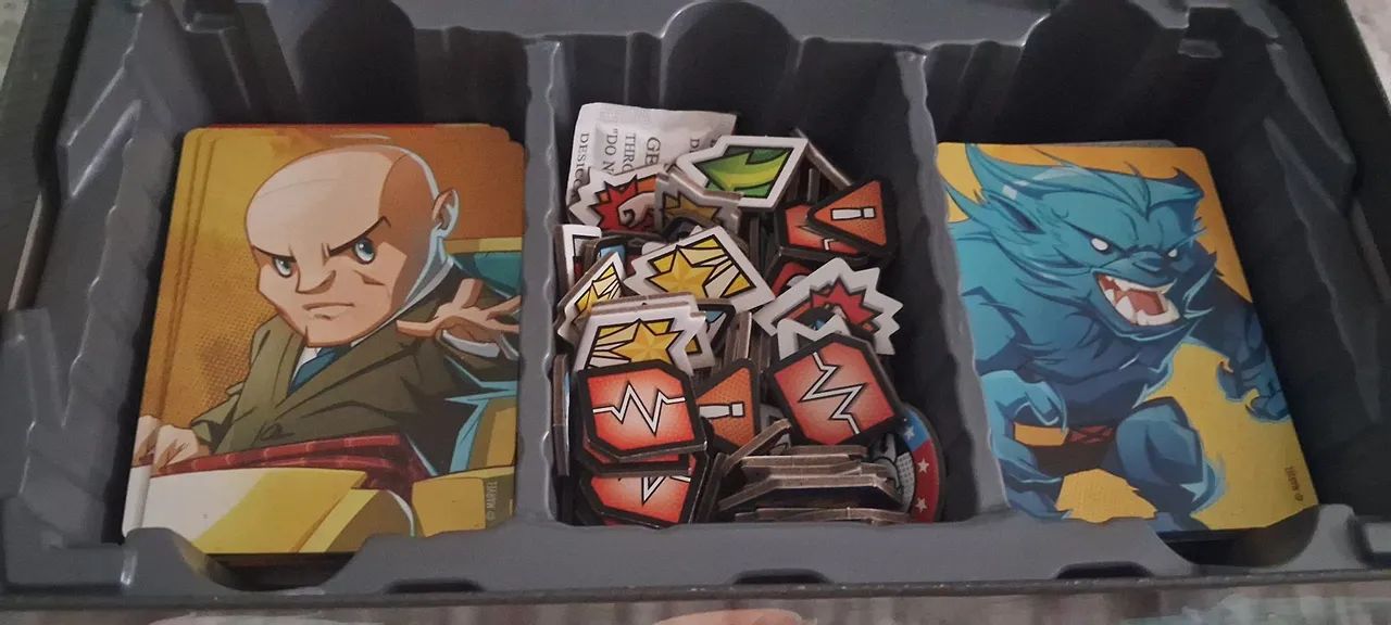 Jogo de tabuleiro Marvel United NOVO - Foto 4