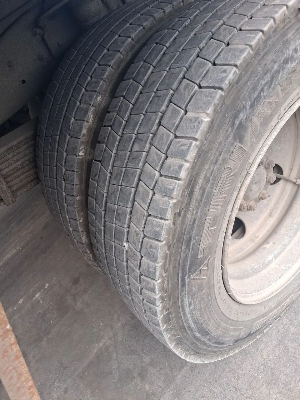 Vendo caminhão baú 3/4 - Foto 5