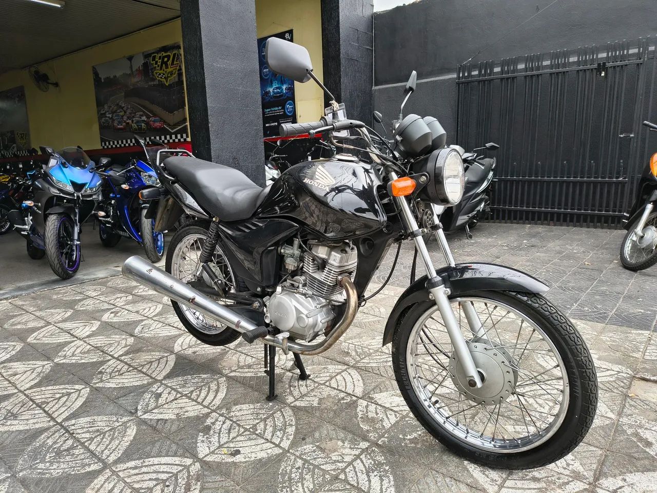 CG 125 FAN ES 2012 - Foto 2