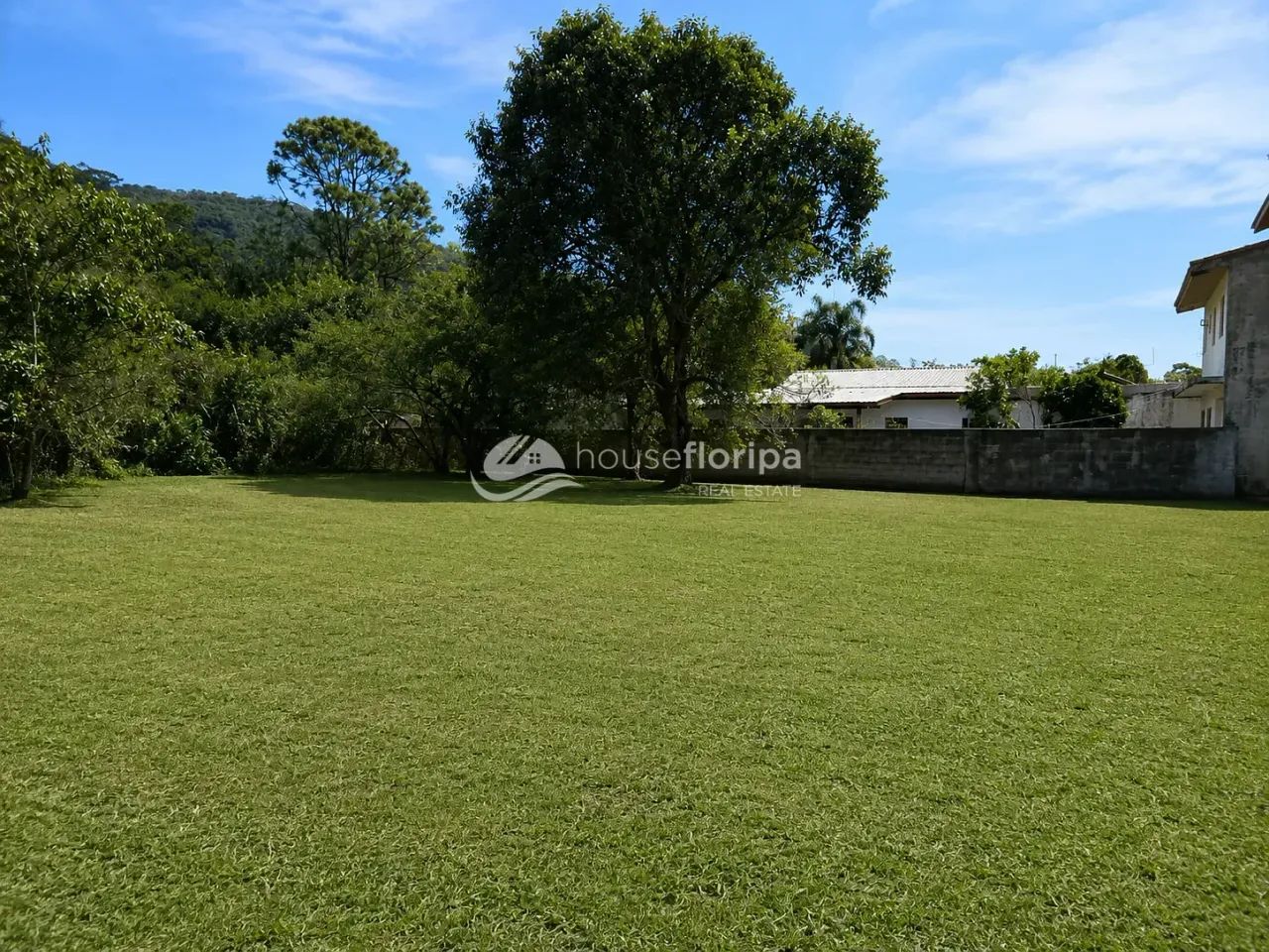 Terreno à venda em condomínio, com 697m2 no Morro das Pedras, Florianópolis, SC - Foto 5