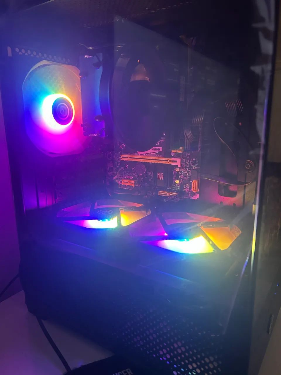 PC GAMER RYZEN 5 5600GT  - Foto 2