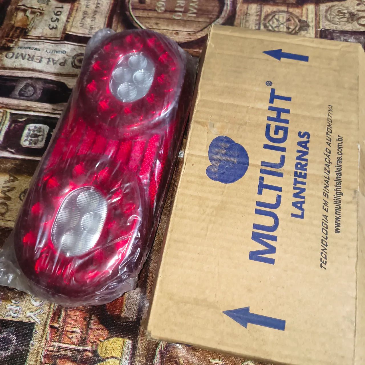 Sinaleira traseira caminhão  - Foto 2