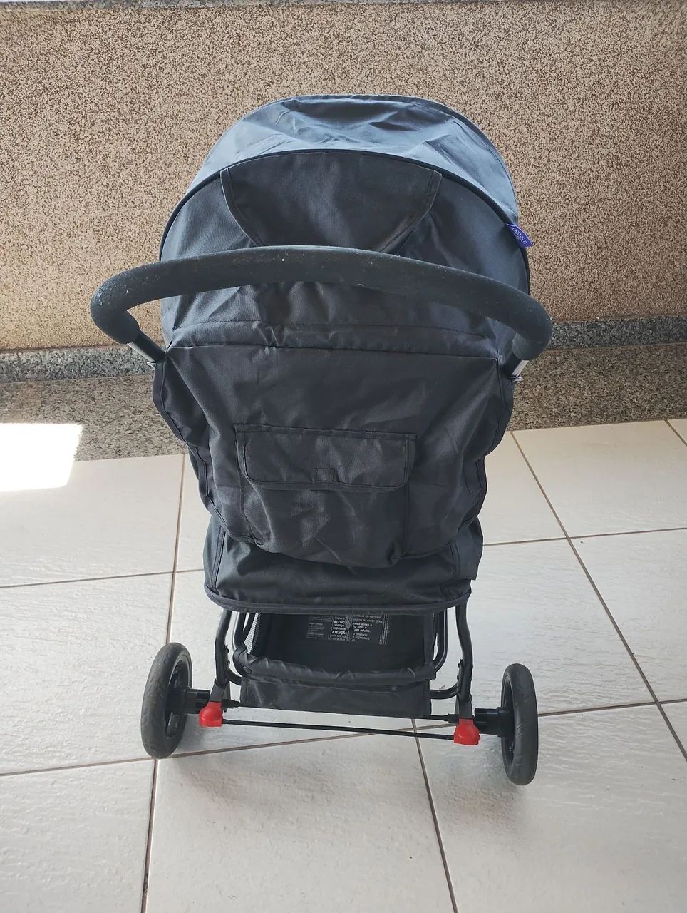Carrinho de bebe com bebê conforto  - Foto 2