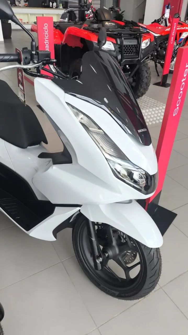Pcx 0 já emplacada