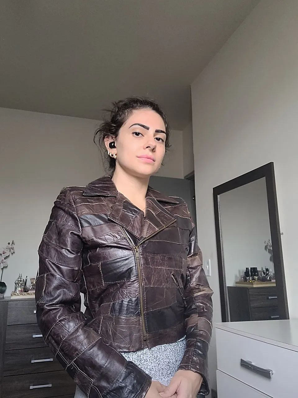 Jaqueta de couro legítimo ( modelo em retalhos) - Foto 3