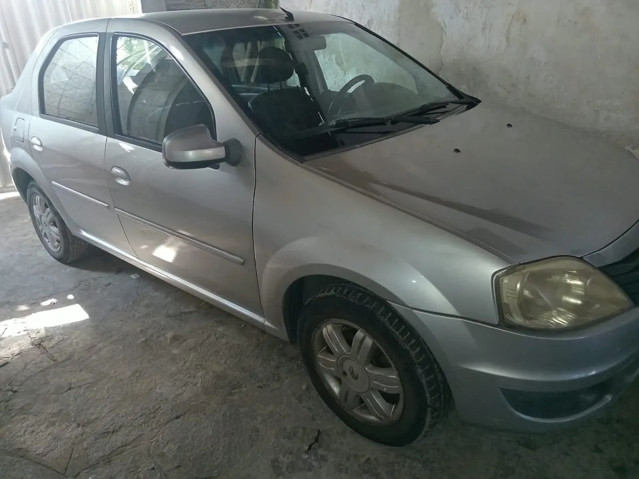Renault Logan Expression Hi-flex 1.6 8V 4P 2011 - Foto 4