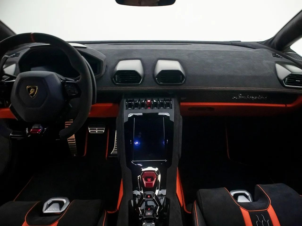 Lamborghini Huracan Tecnica Coupe LP 640-2, foto 7 de 10
