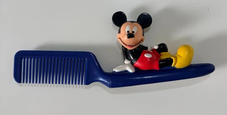 Pente Antigo com Mickey da Avon - Foto 3