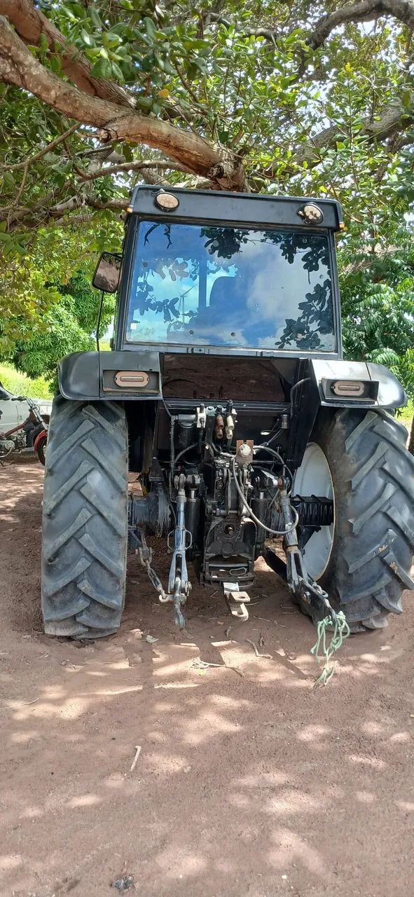 Trator valtra bm 100 4x4 - Foto 2
