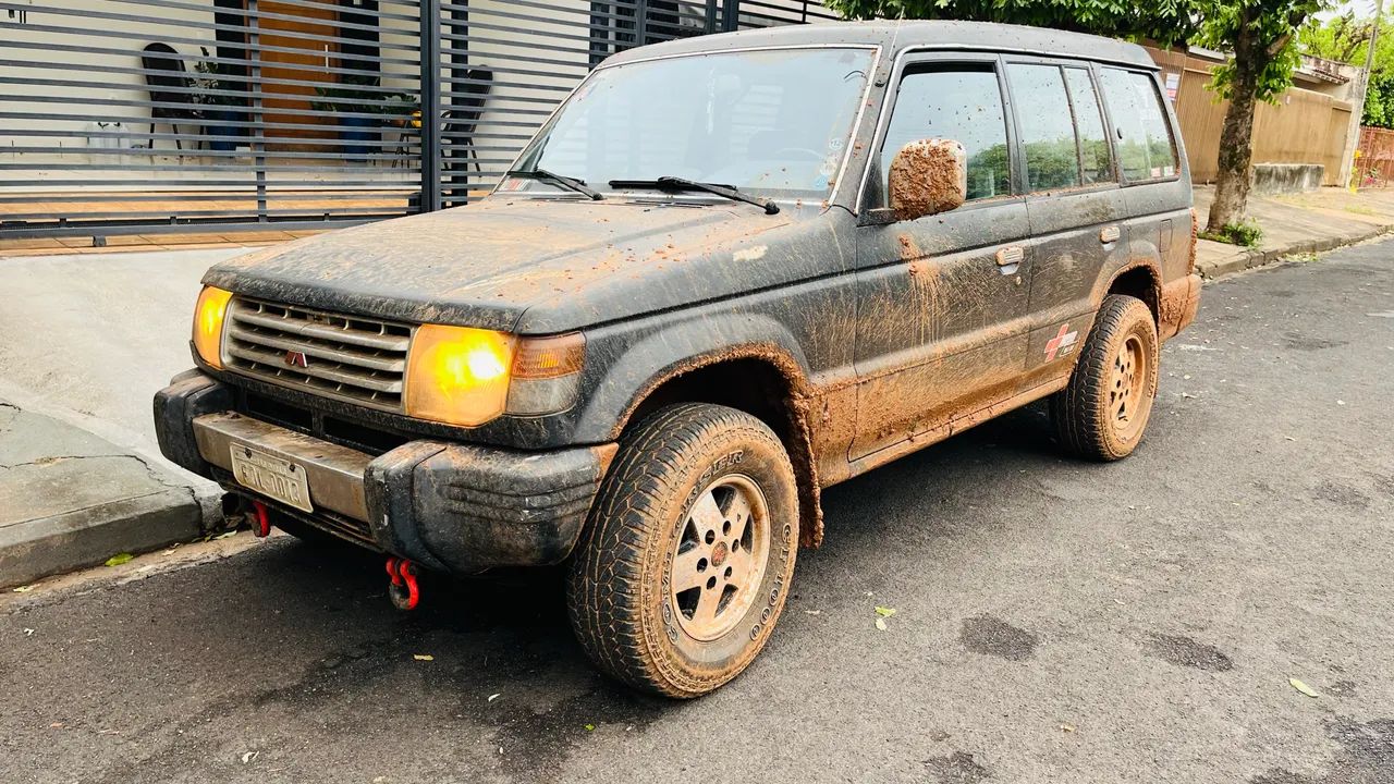 Mitsubishi Pajero GLX 2.8 Diesel 4P MEC 1993