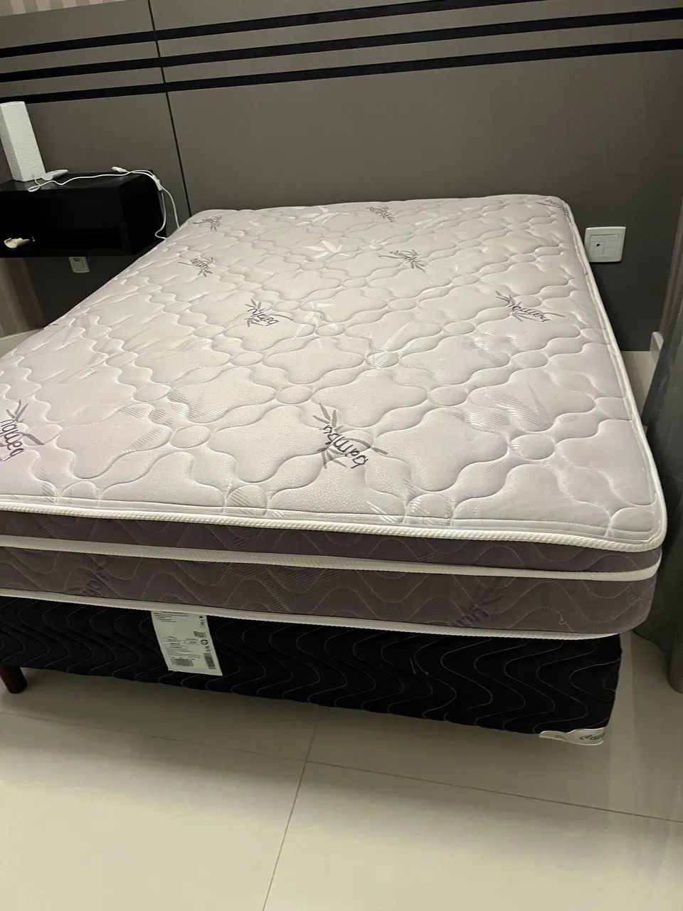 Cama casal 