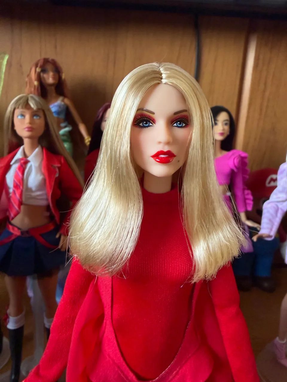 Boneca Barbie kylie minogue