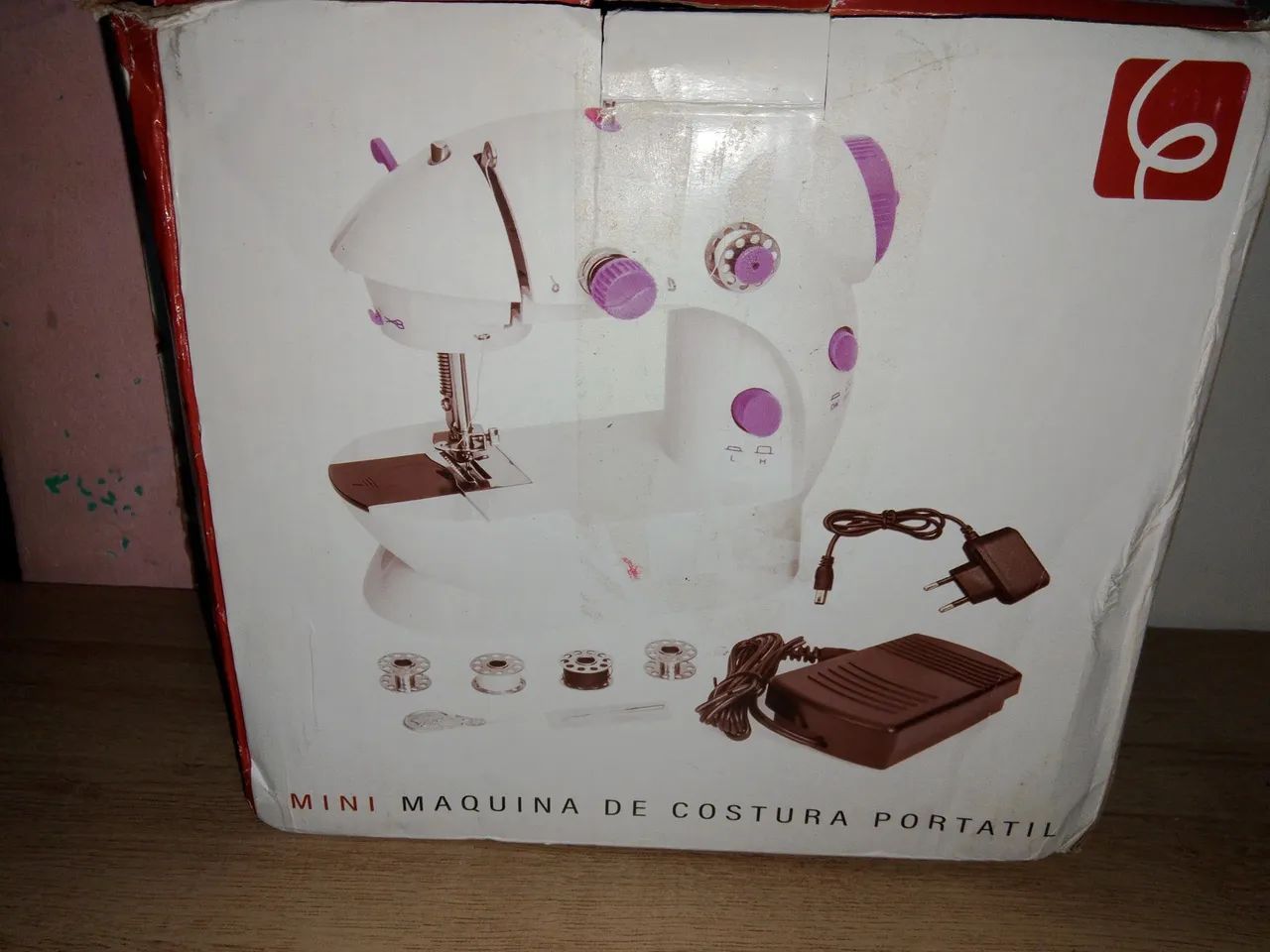 Máquina de costura portátil - Foto 2