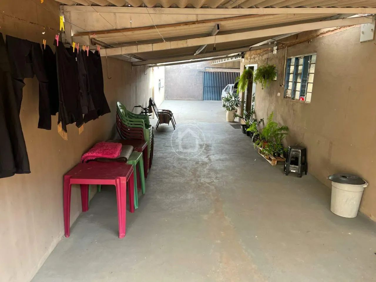 CASA COM TERRENO E EDÍCULA - Foto 5