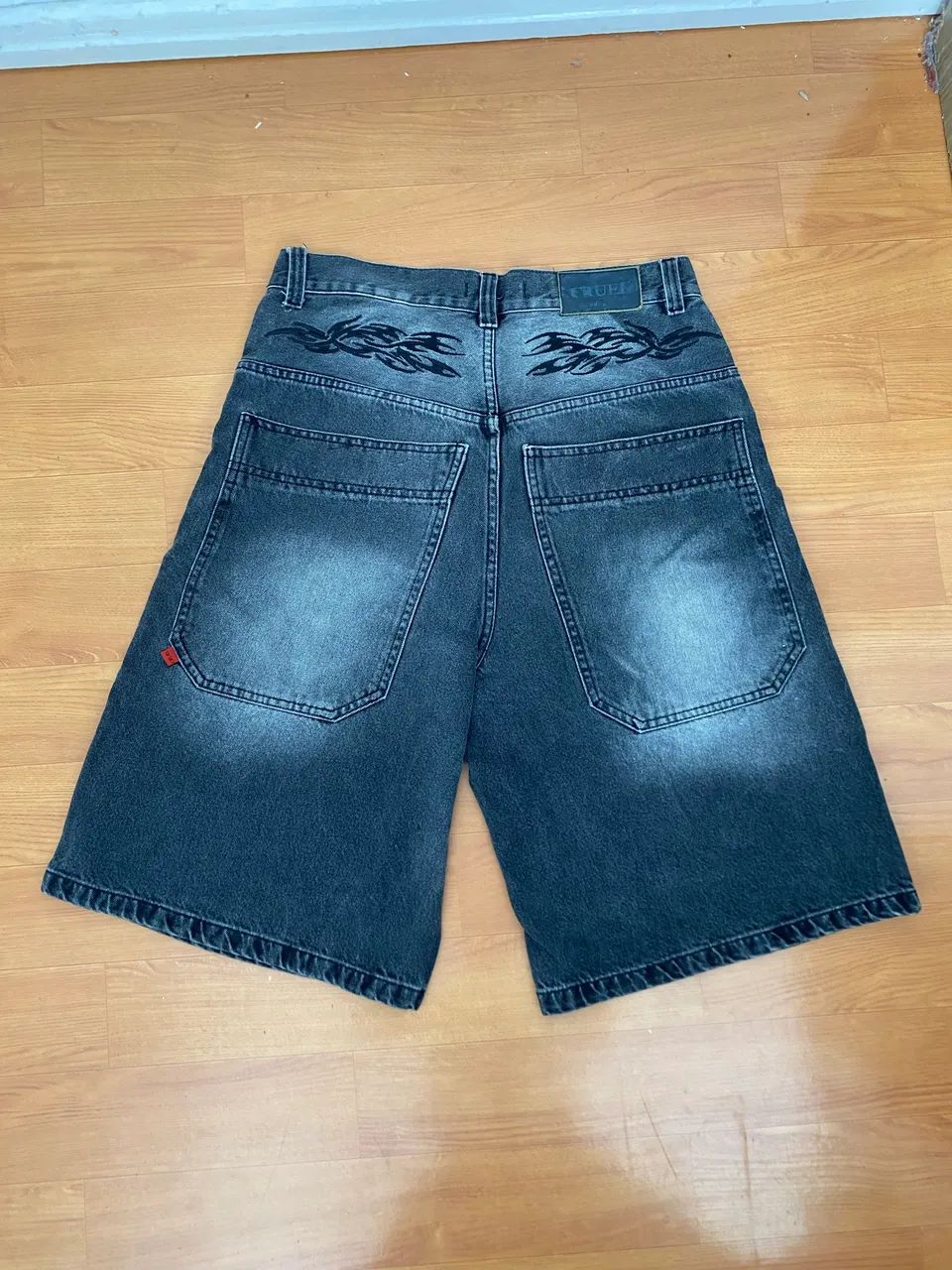 Jorts Ewcruel TrampStamp DUST