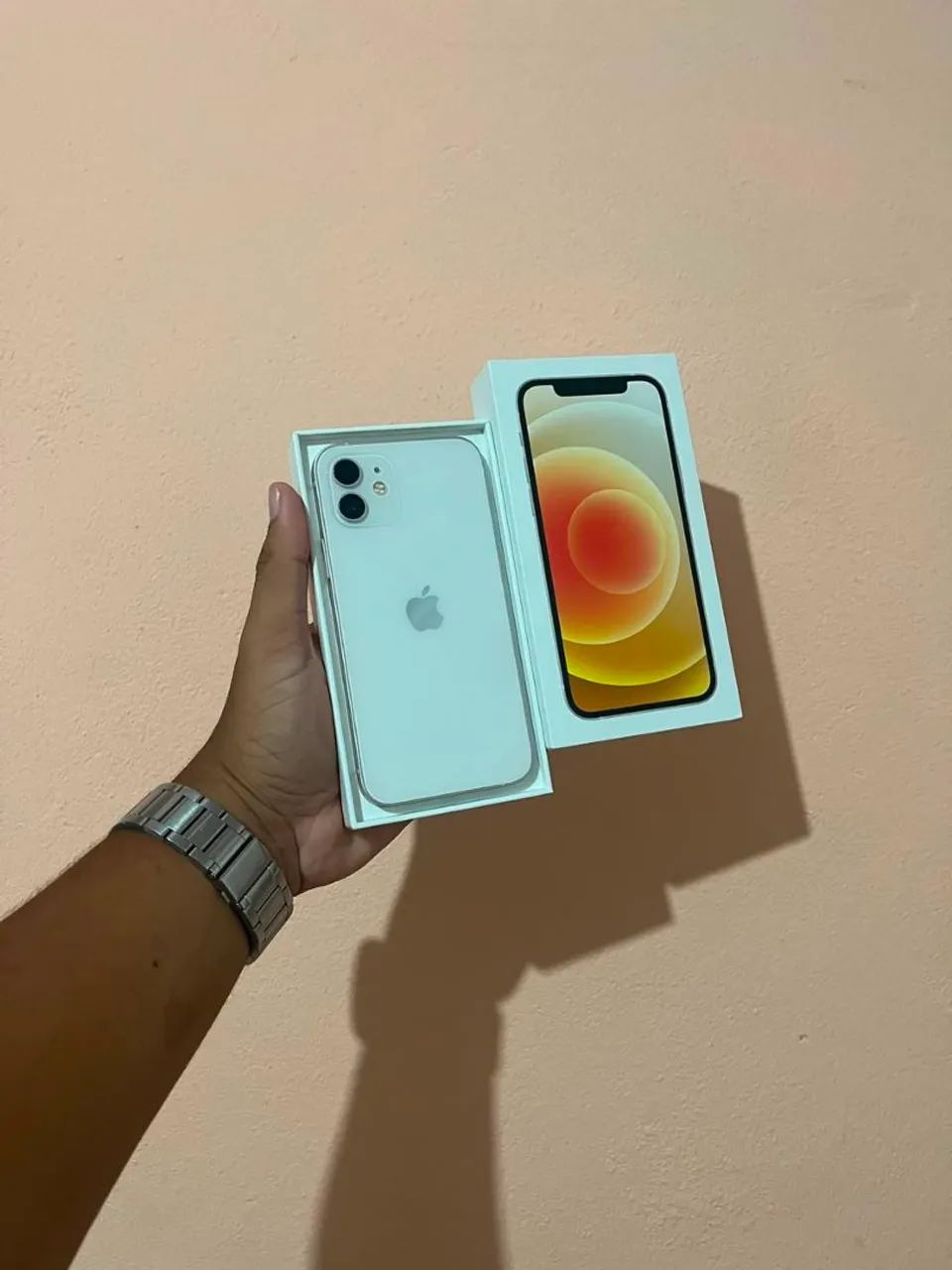 iPhone 12 (128GB)